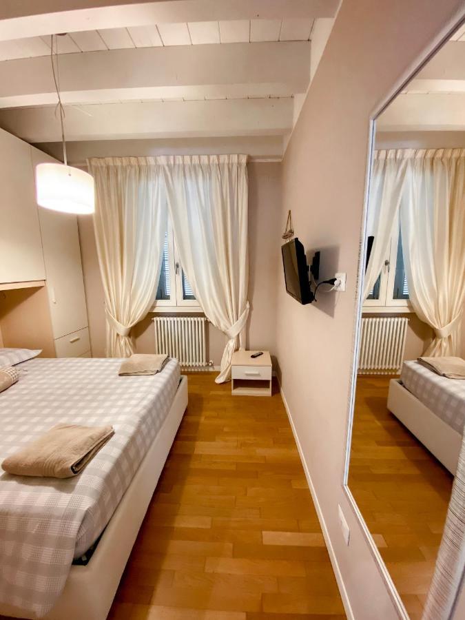 Belvedere Home Дезенцано-дель-Гарда Екстер'єр фото