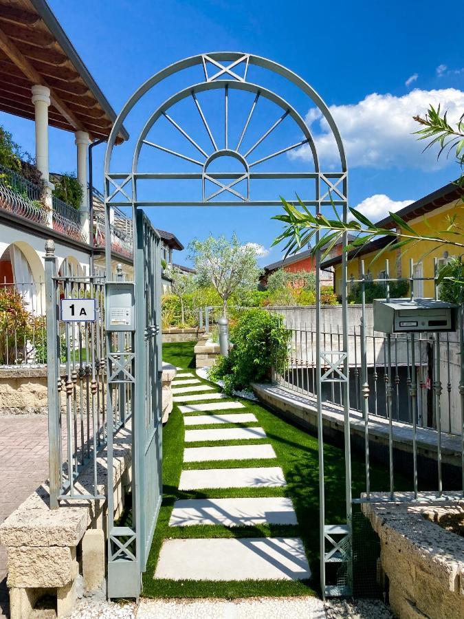 Belvedere Home Дезенцано-дель-Гарда Екстер'єр фото